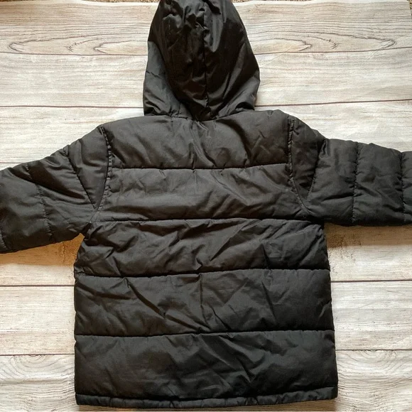 Old Navy Boys Quilted Puffer Jacket - Picture 3 of 8